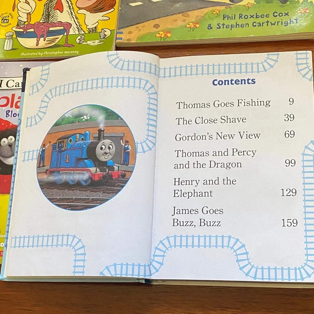 Scholastic beginner reader book collection - Picture 2 of 3